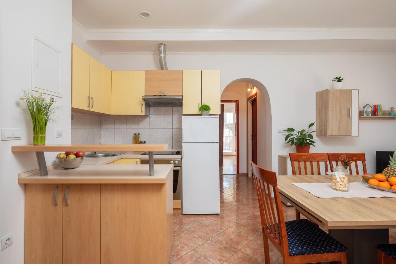 Blue Bliss Apartments Stanici 외부 사진